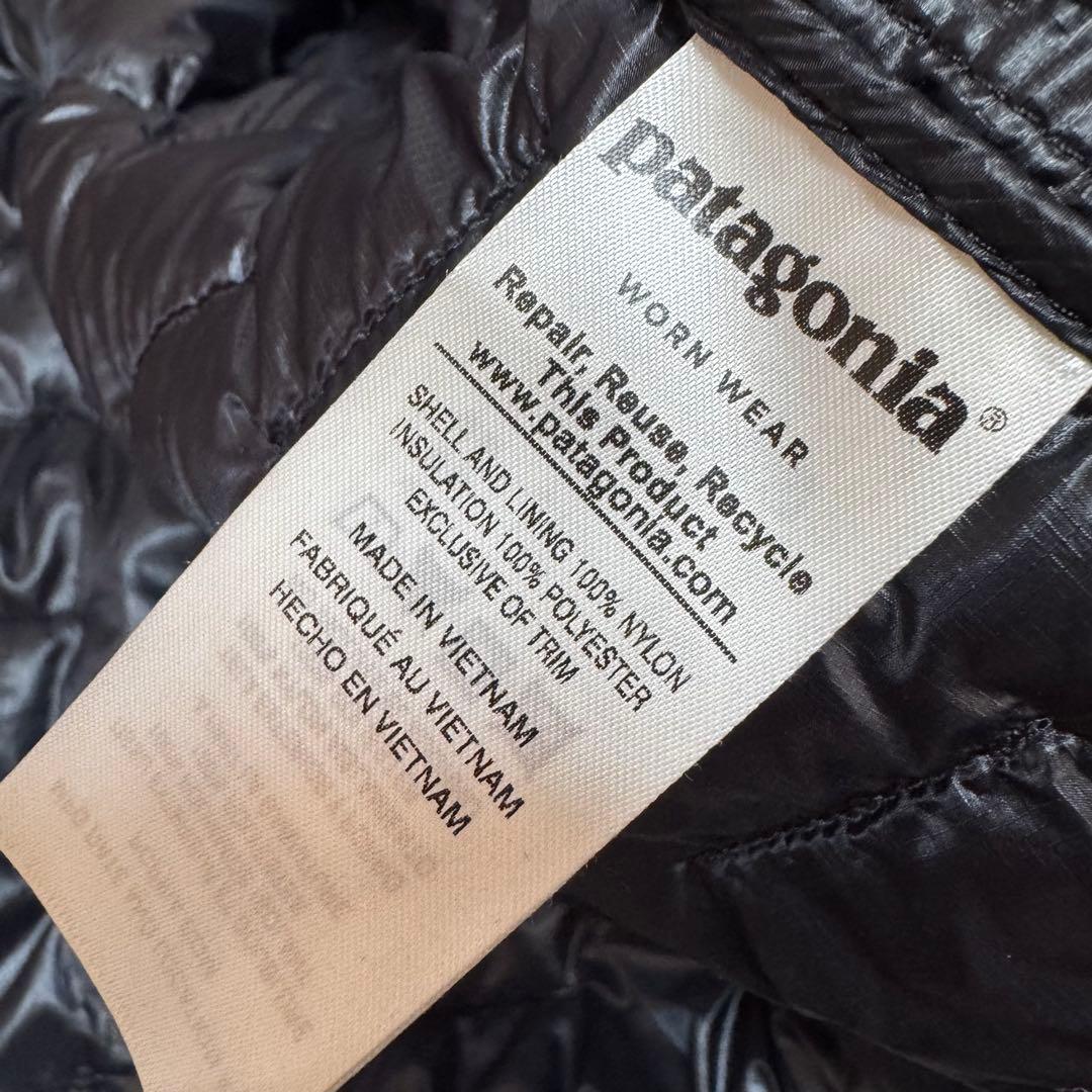 【美品】 パタゴニア マイクロパフフーディ ブラック サイズM 日本サイズL