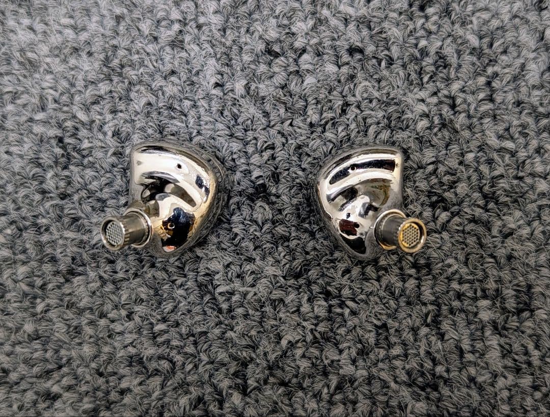 MoonDrop 水月雨 BeautifulWorld 雪月花