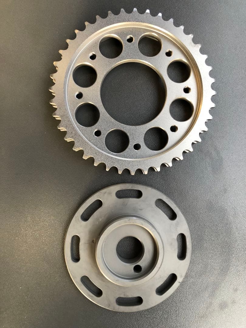 【新品】日産L6/L4 カムシャフト用　カムスプロケット　スライド調整式　L型