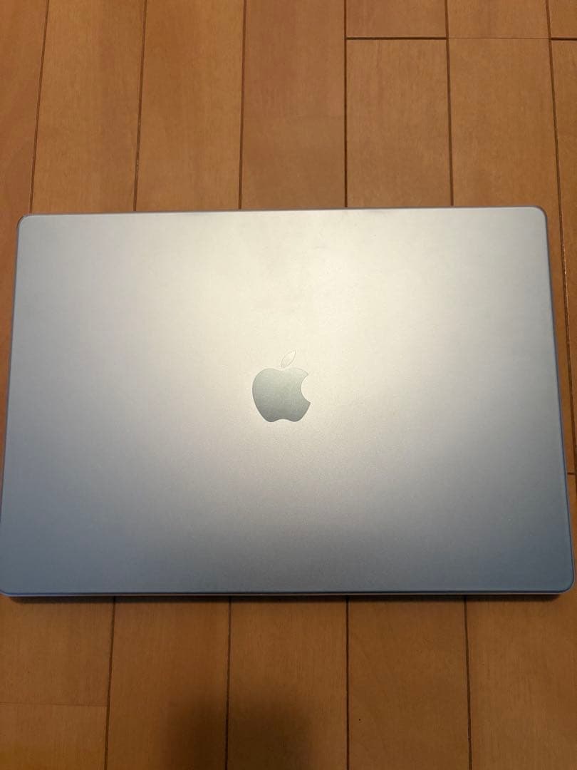 Apple MacBook 16インチ シルバー 本体