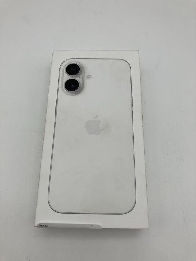 ほぼ新品　Apple iPhone 16 128GB ホワイト 本体
