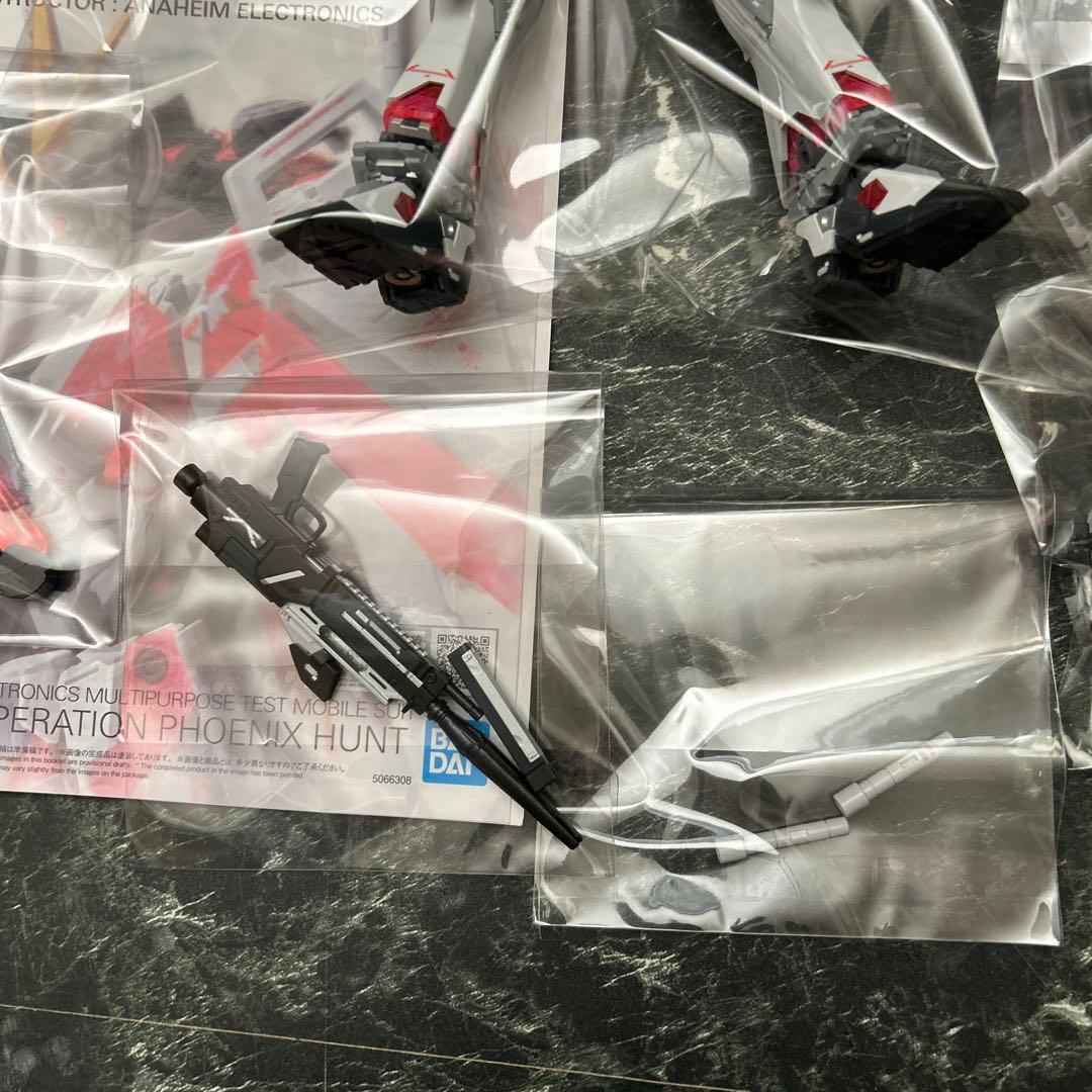 ガンプラ完成品　MGナラティブガンダムver.ka プラモデル完成品