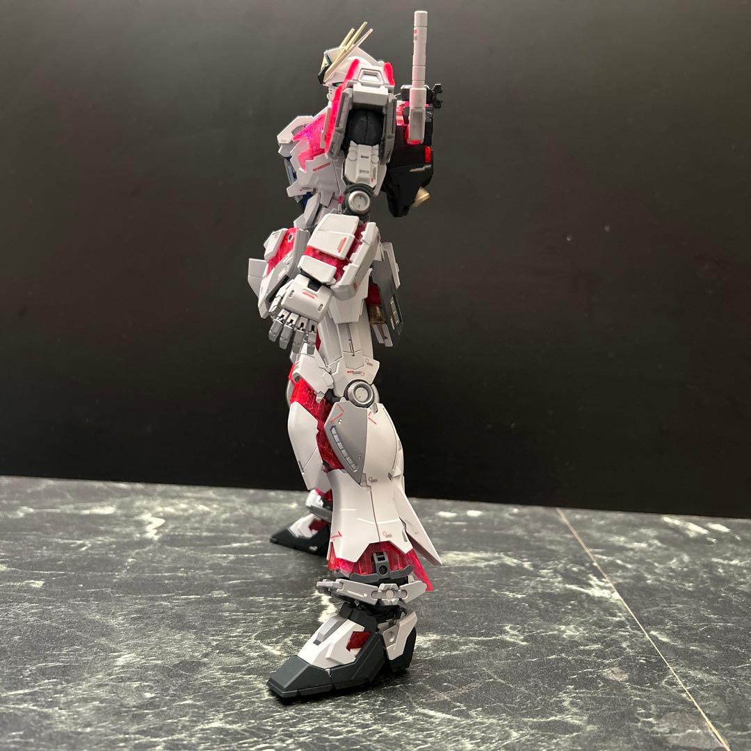 ガンプラ完成品　MGナラティブガンダムver.ka プラモデル完成品