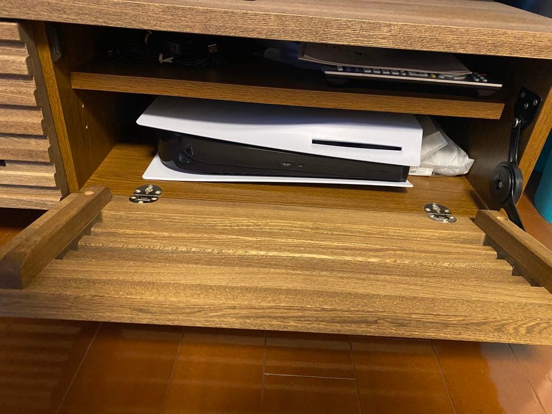 【送料込・引取可】引取3,000円引 unico レイン LIJN TVボード