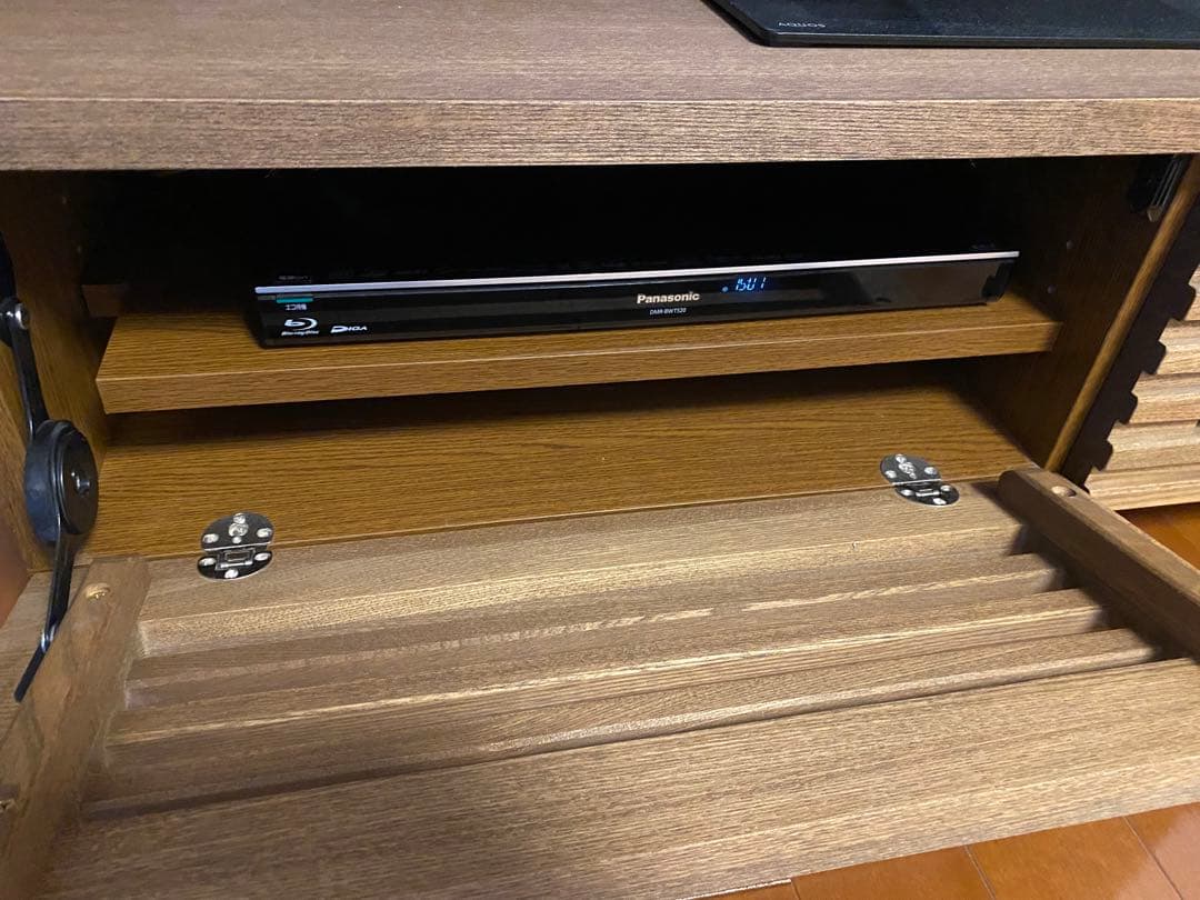 【送料込・引取可】引取3,000円引 unico レイン LIJN TVボード