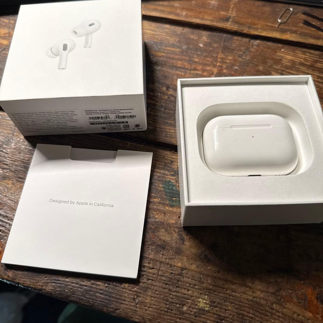 Apple AirPods Pro 2 2025年7月左右ケース全て交換済み箱付