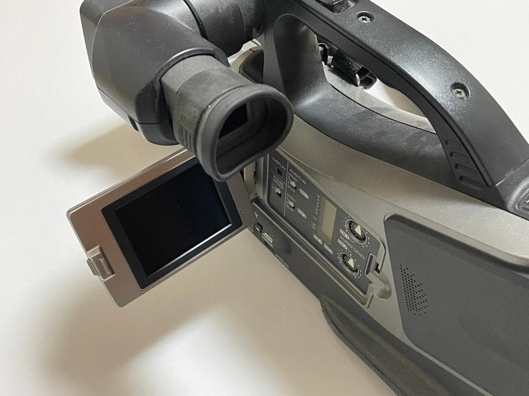 【動作品】Panasonic AG-DVC15【業務用ビデオカメラ】