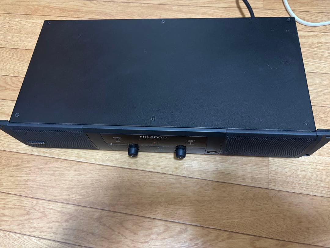 BEHRINGER NX-3000 パワーアンプ