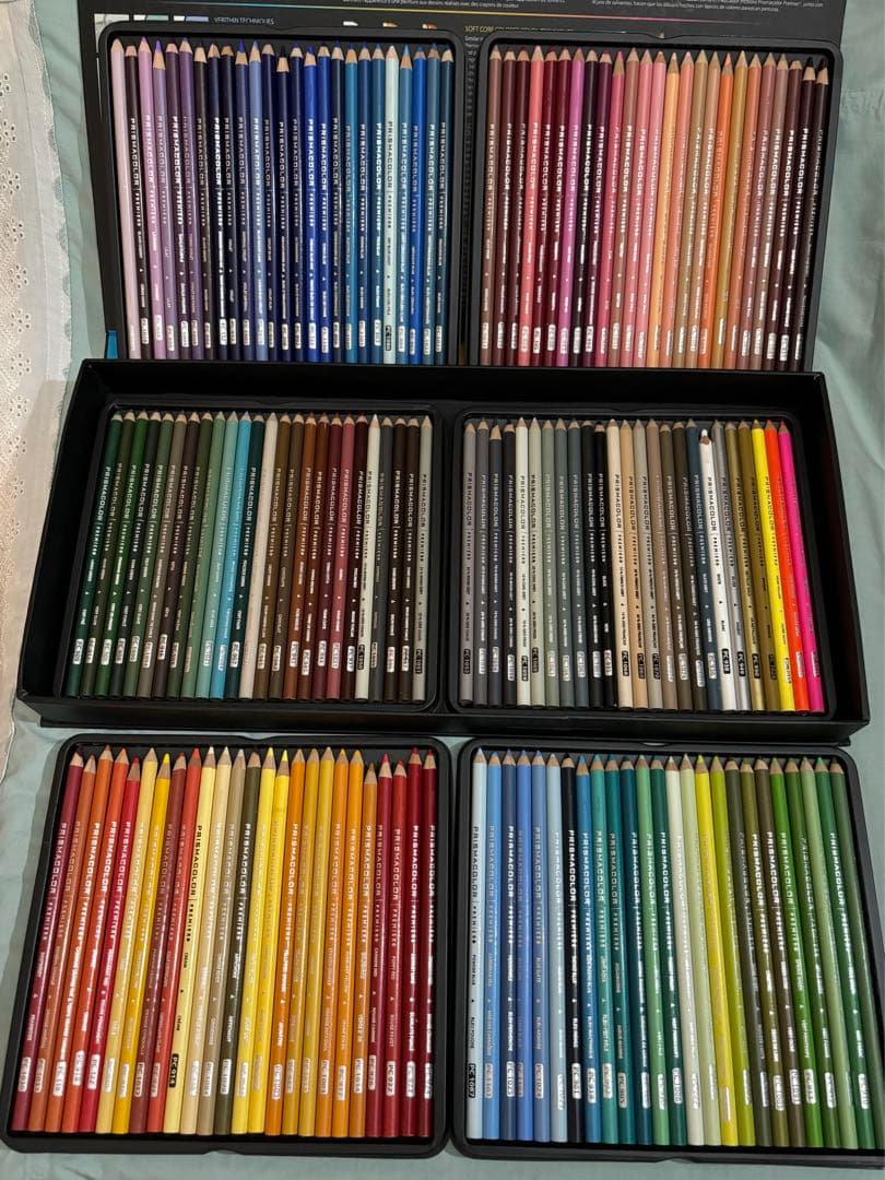プリズマカラー　色鉛筆　150色