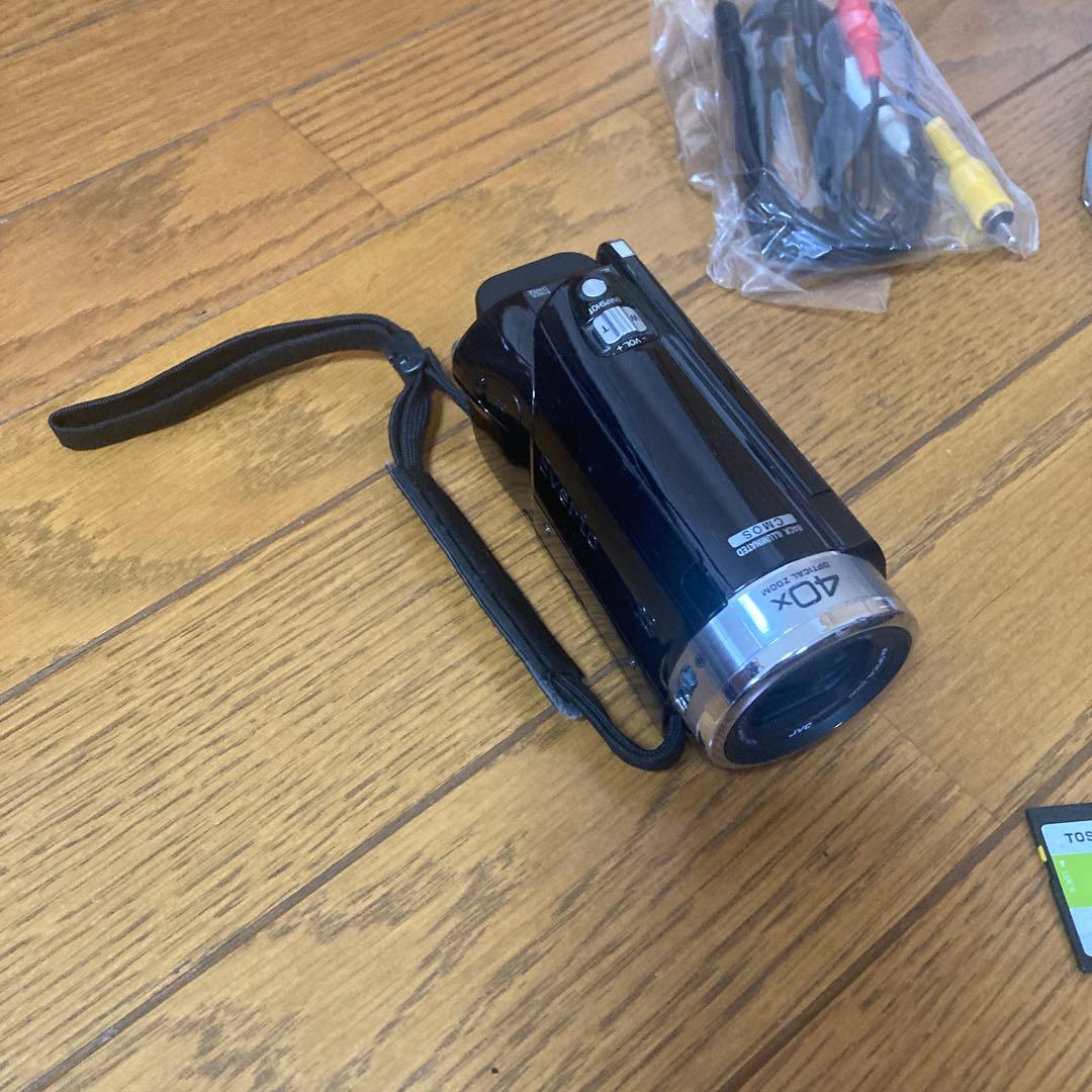 JVC GZ-E225 ビデオカメラ 本体 三脚付き