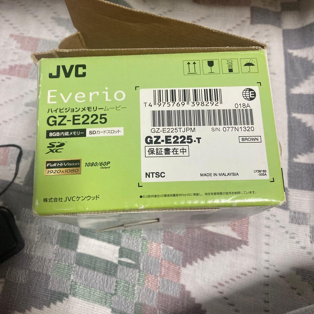 JVC GZ-E225 ビデオカメラ 本体 三脚付き