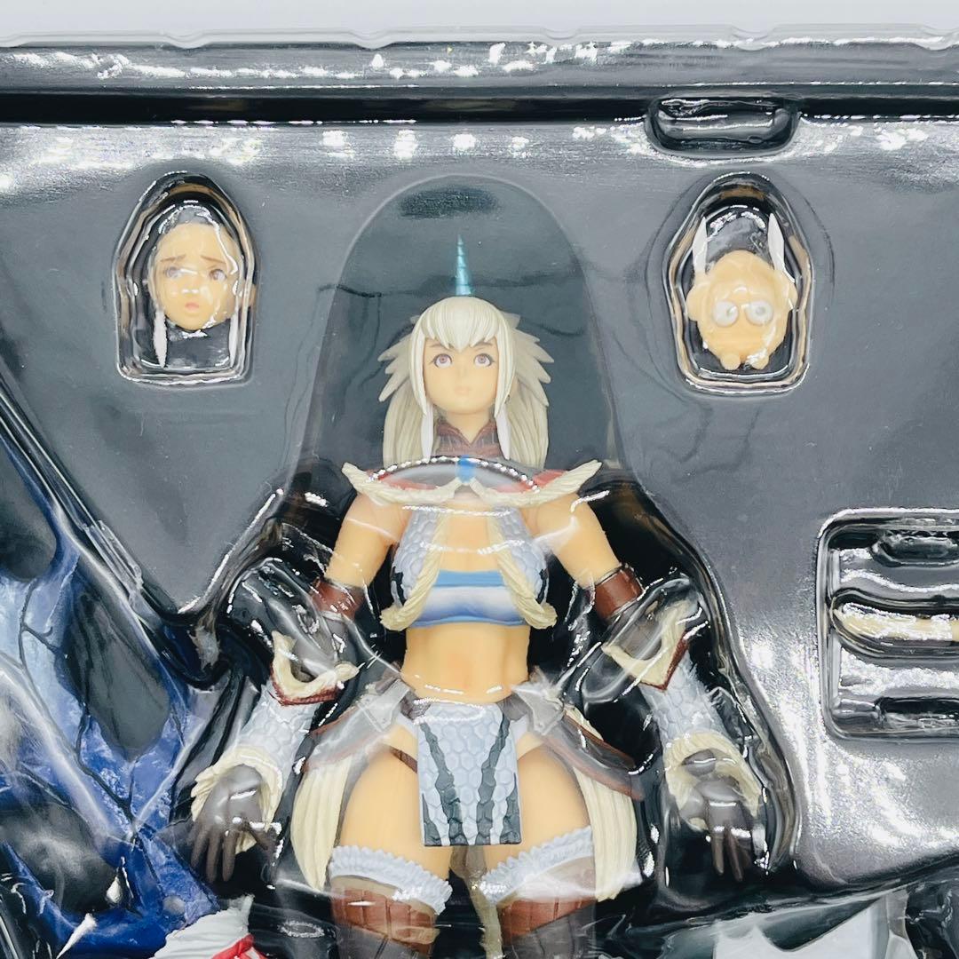 Vulcanlog モンハンリボ ハンター女剣士 キリンシリーズ フィギュア