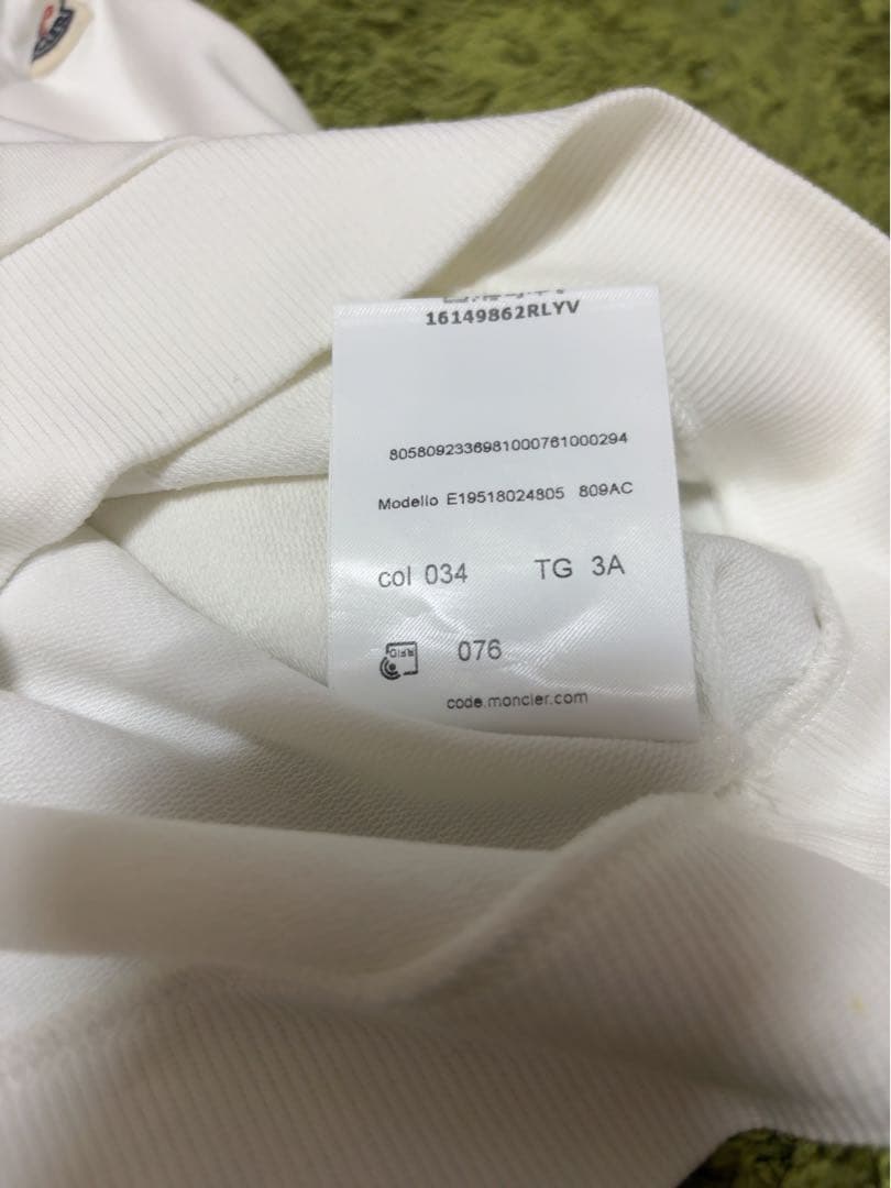 MONCLER ホワイト トレーナー　3A