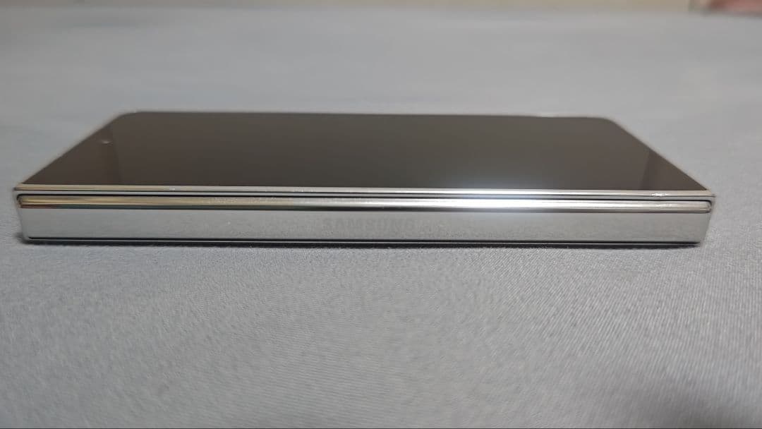 Galaxy Z Fold5 256GB クリーム SIMフリー 【A級美品】