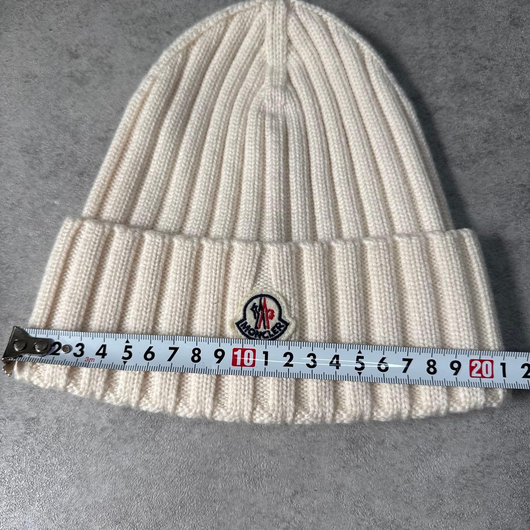 極美品！MONCLER モンクレール　 ホワイトベージュ　ニットキャップ
