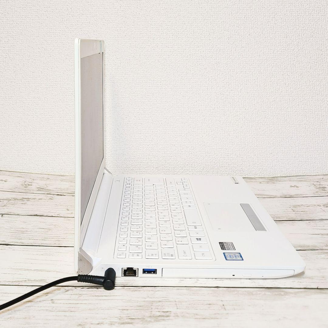 dynabook コンパクトノートパソコン メモリ16GB SSD i3