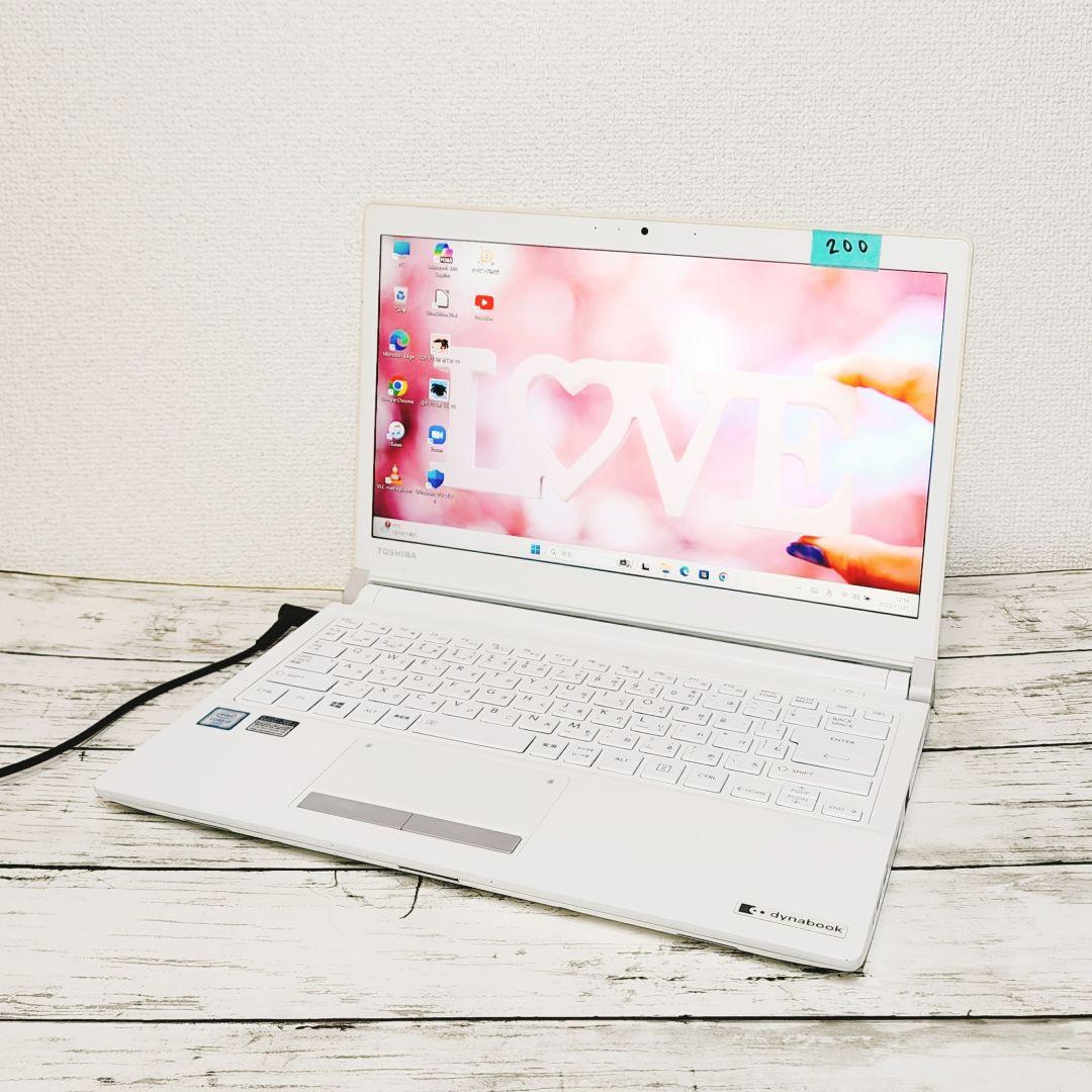 dynabook コンパクトノートパソコン メモリ16GB SSD i3