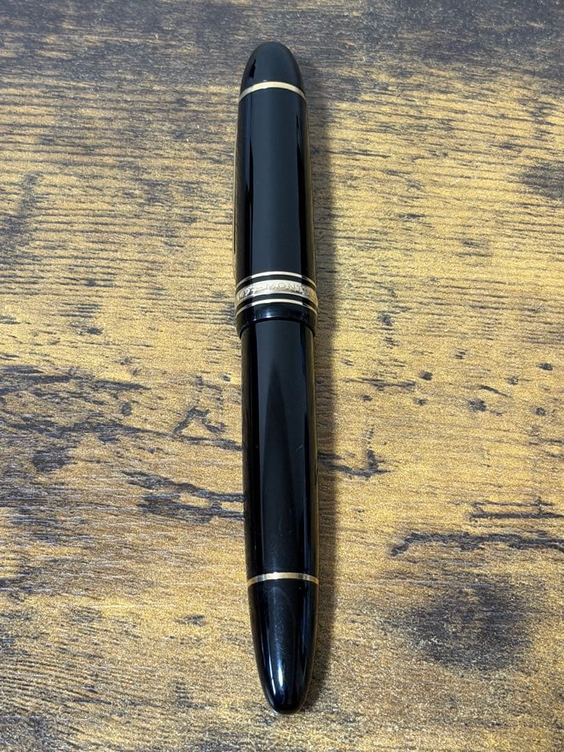 筆記確認&洗浄済　三帯　ヘミングウェイ芯 18K モンブラン　万年筆　中字
