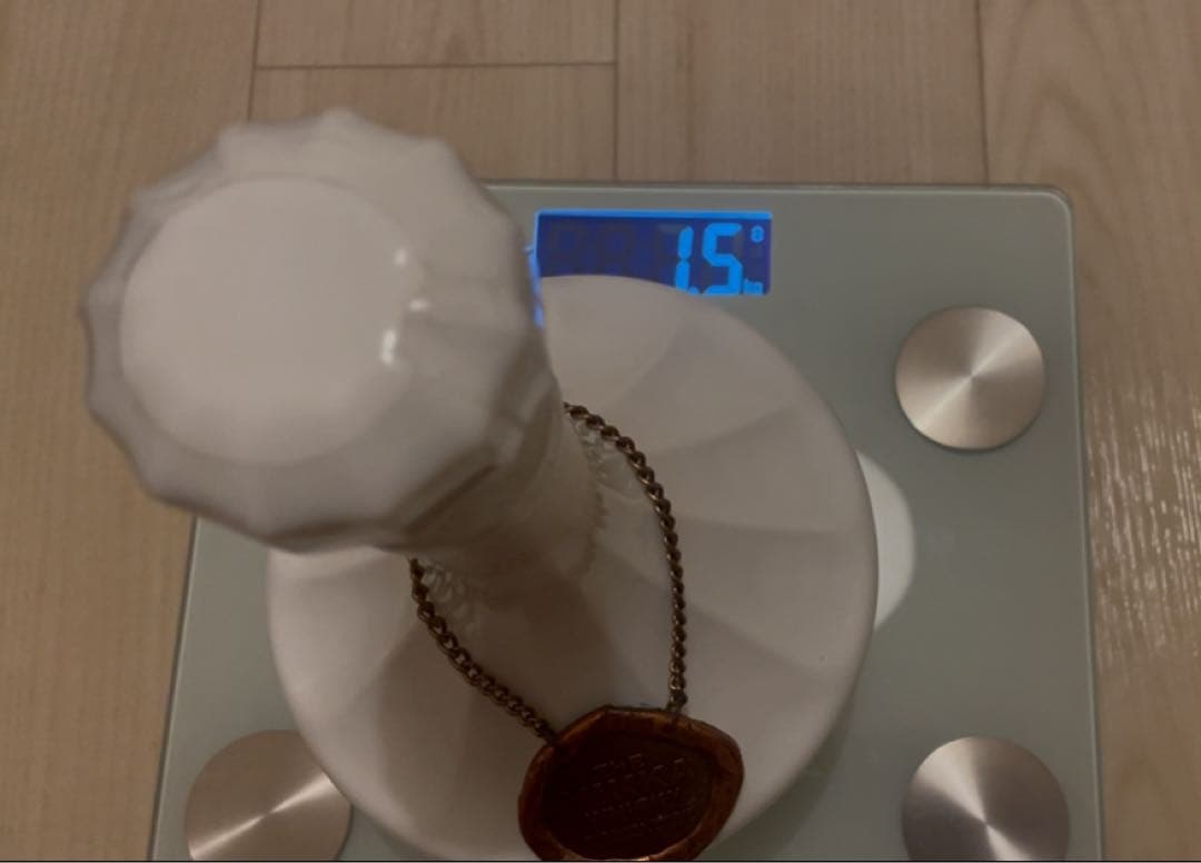 と*中様 ウイスキー ニッカ 鶴 白 陶器ボトル 750ml 43%