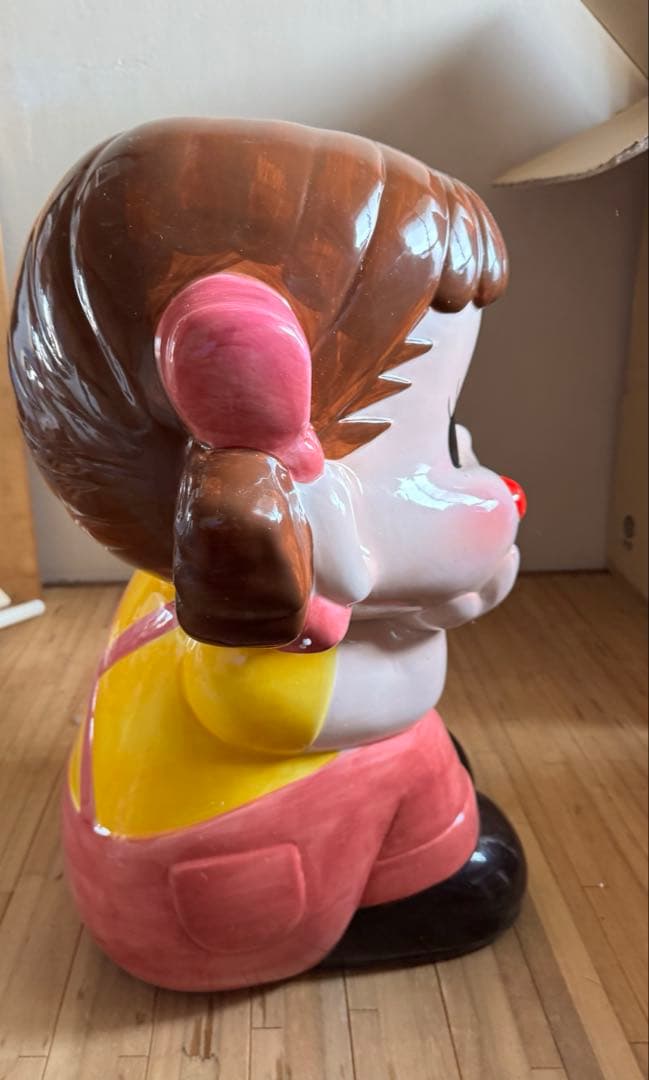 《希少》不二家　ジャンボペコちゃん　置物　陶器製　《非売品》