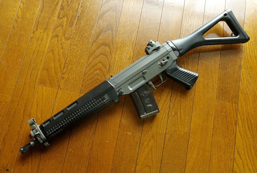 東京マルイ SIG SG551 SWAT 絶版品