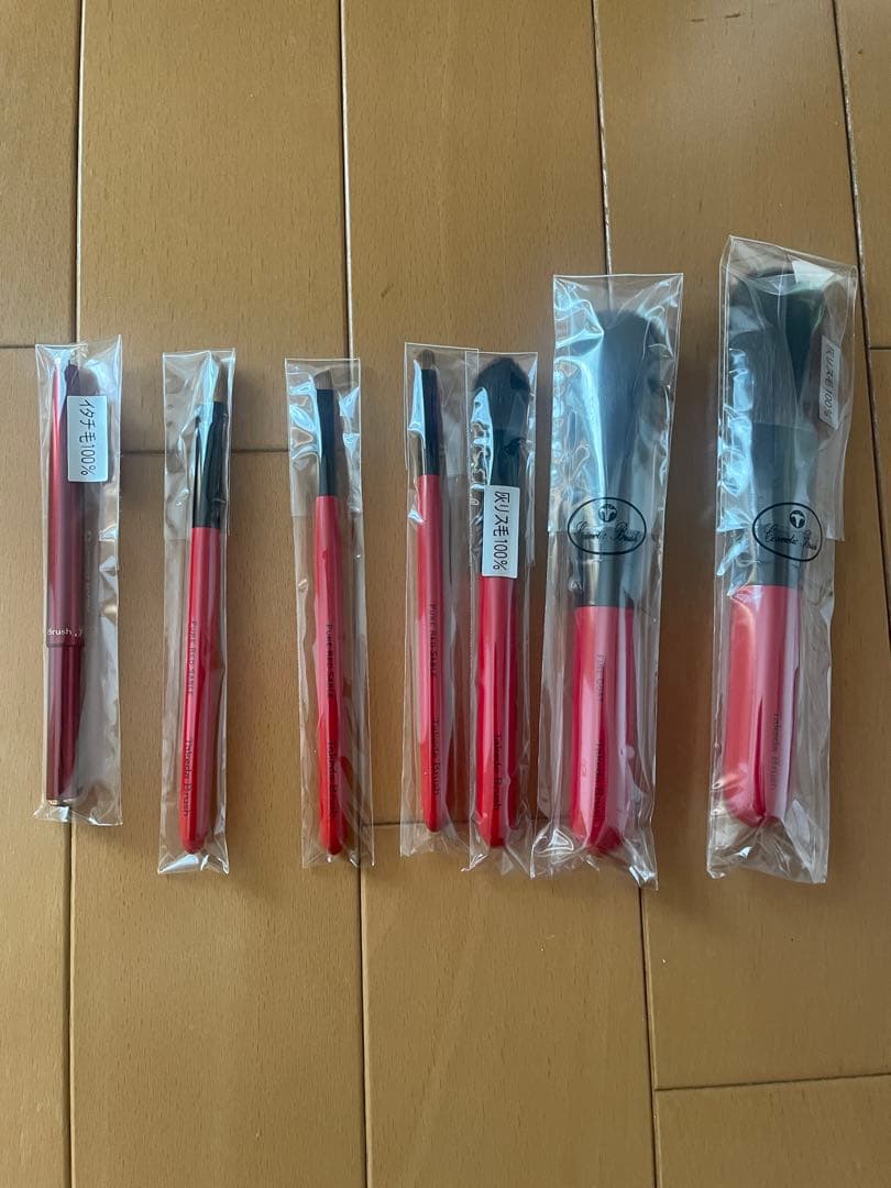 r*a様 熊野筆 竹田ブラシメイクブラシセット 7本 ケース付き