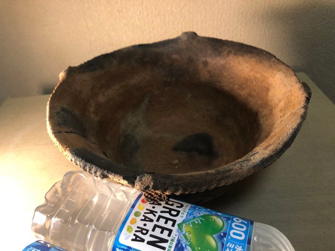 「縄文土器の欠片 No.525」です。