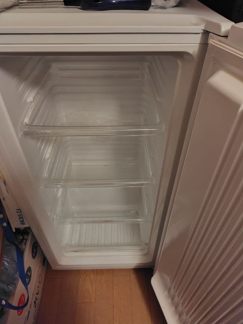 Haier 冷蔵庫 ホワイト スリットデザイン