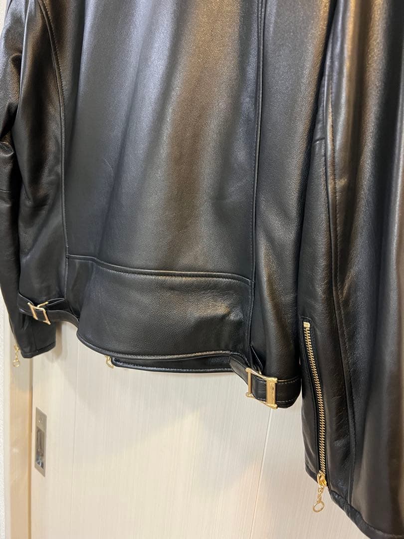 【ほぼ新品】レトログレード東京 革ジャン シープレザー　ブラック×ゴールド　L