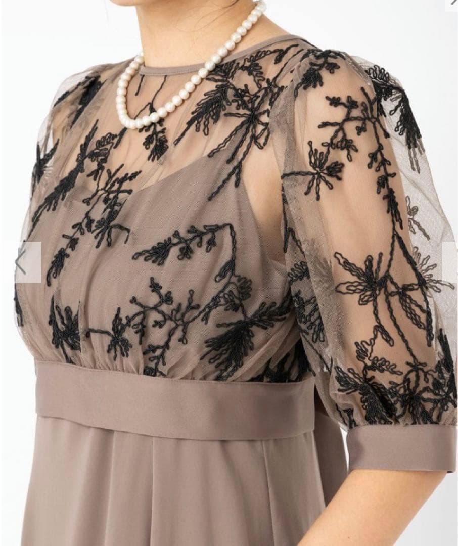 【新品】ドリードール 結婚式 バイカラーエンブロイダリーセットドレス　モカ/M