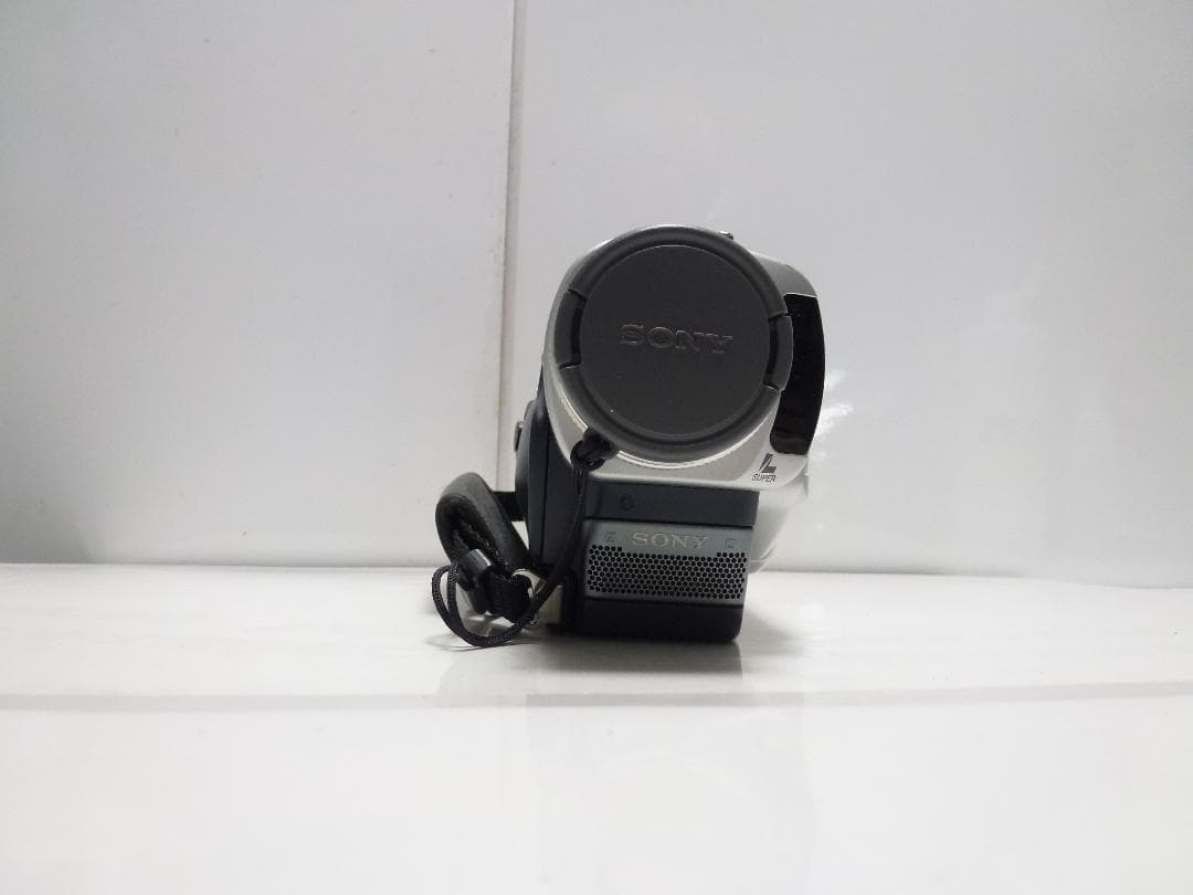 動作品 Mini DV　ソニーデジタルビデオカメラ　SONY DCR-TRV17