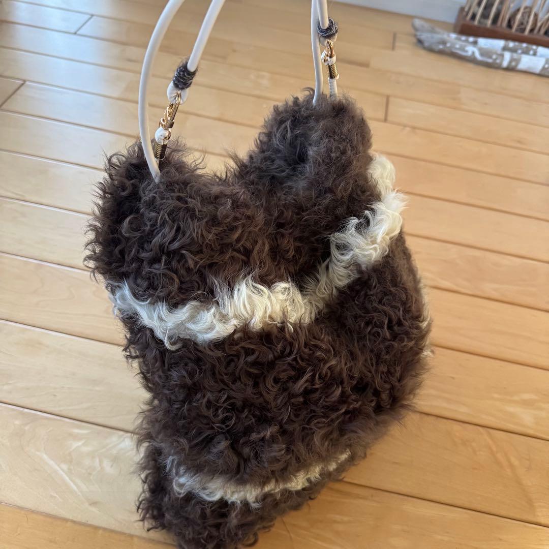 ハンドメイド　羊革シープスキン　ムートン　デイリーバッグ