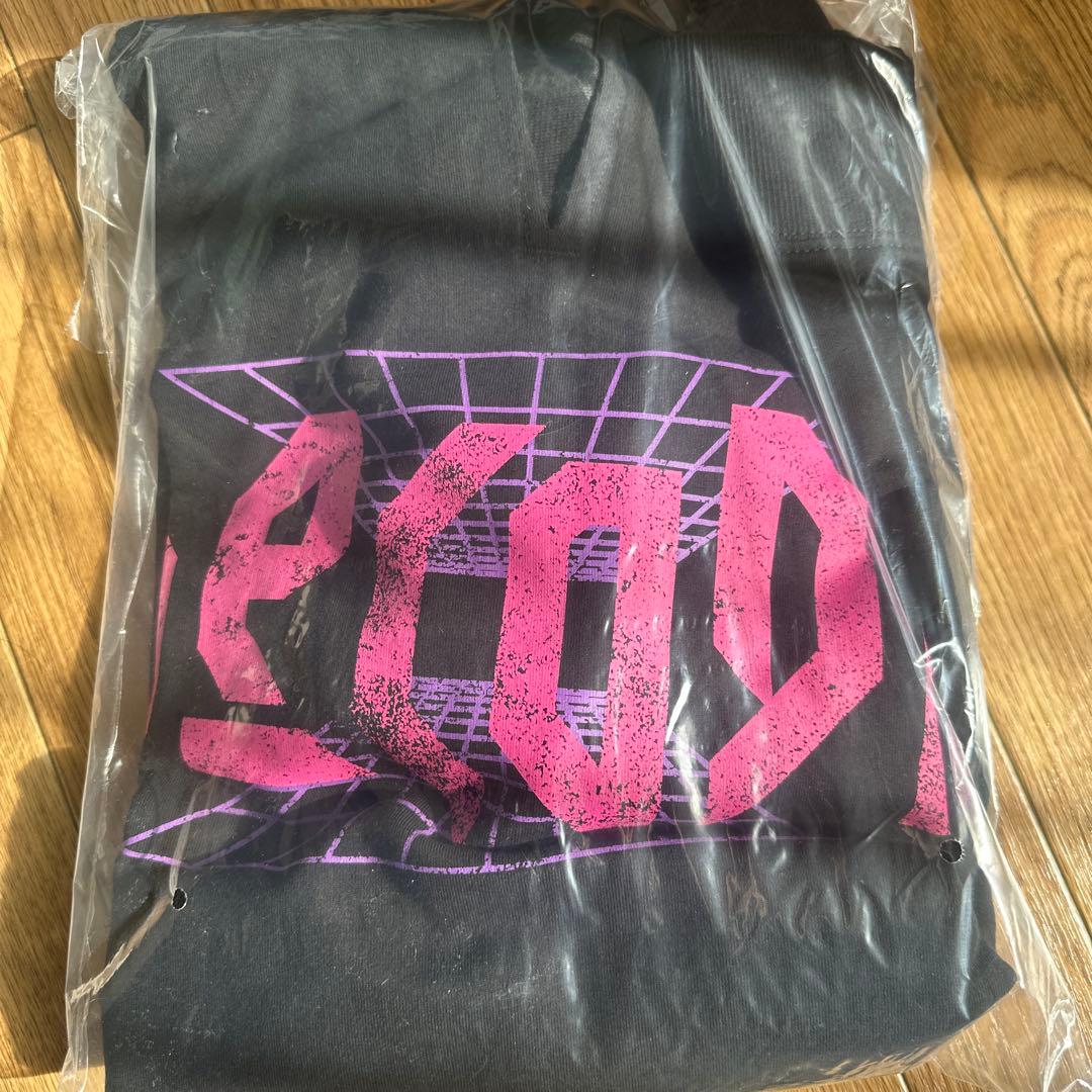 倖田來未 グッズ パーカー