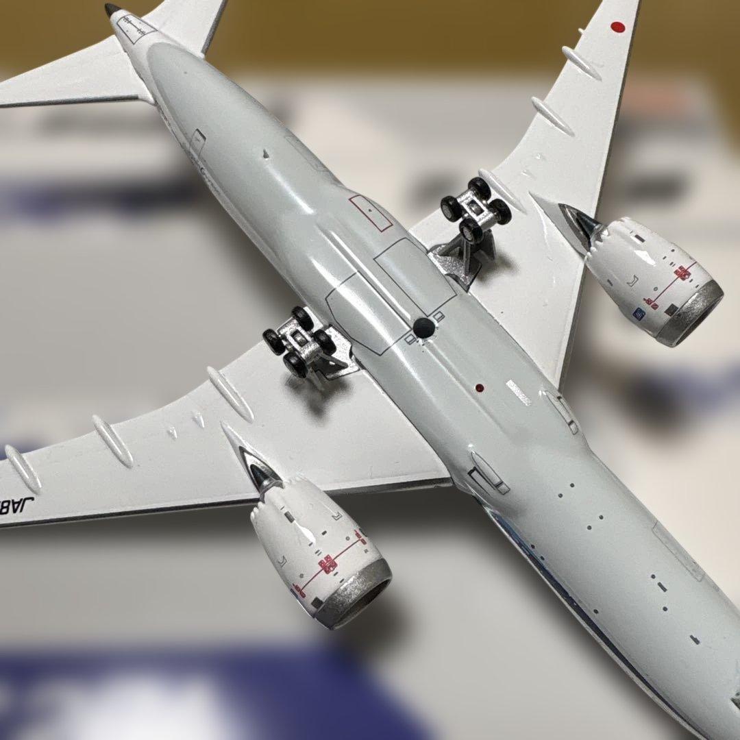 全日空　ANA B787-8 JA820A 1:400 Av社製