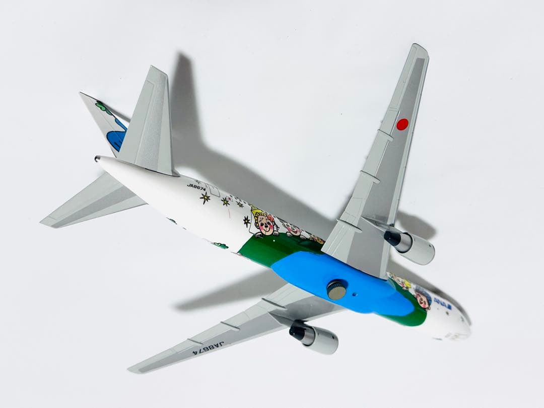 全日空商事 1/200 B767-300 ANA60周年記念 NH50056