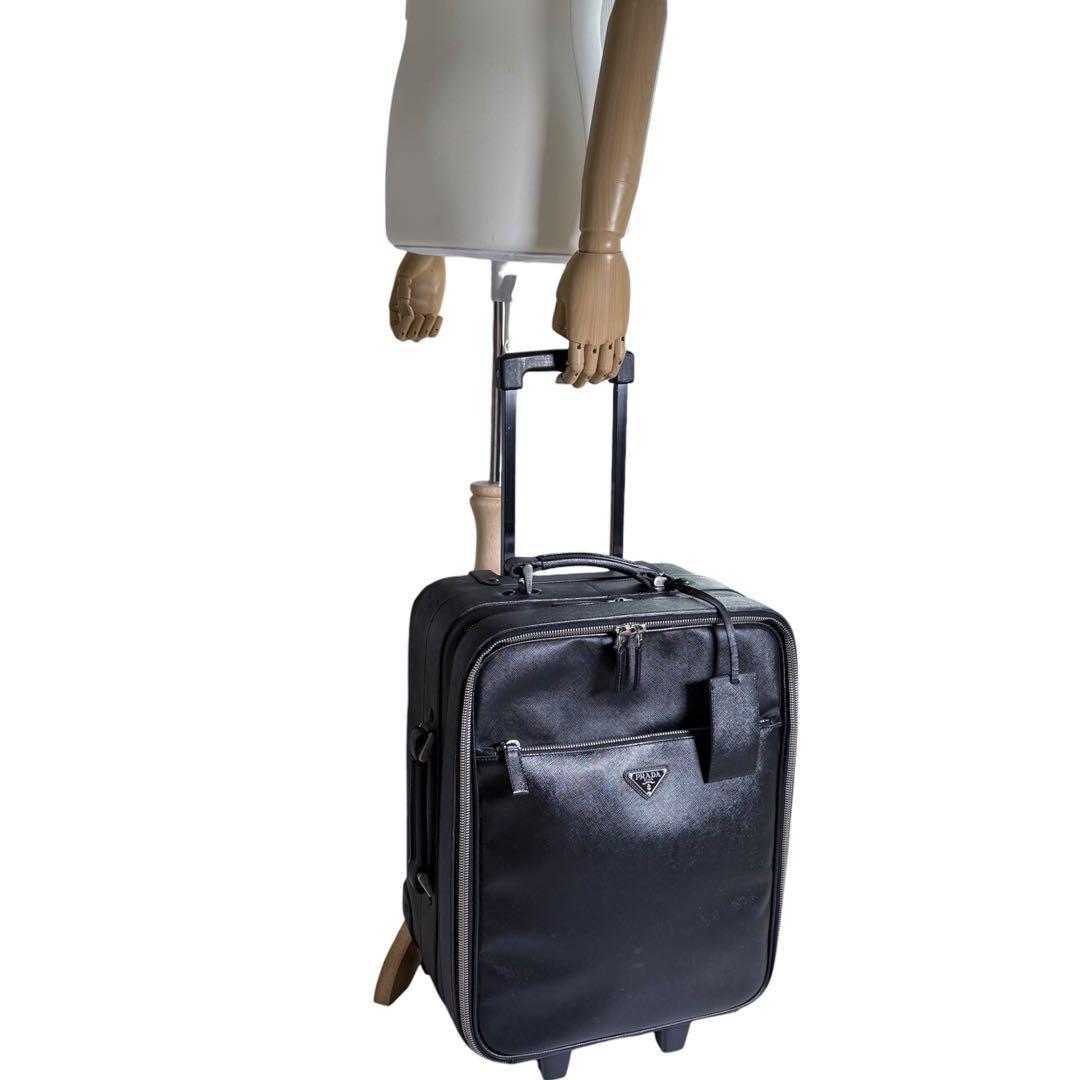 PRADA プラダ　サフィアーノレザー　三角ロゴ　スーツケース　旅行　トラベル