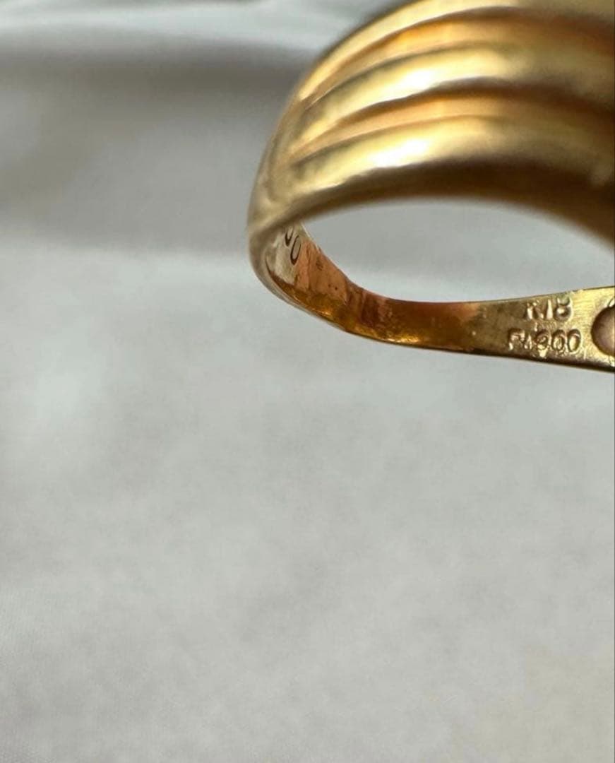 K18 プラチナ波状デザインリング