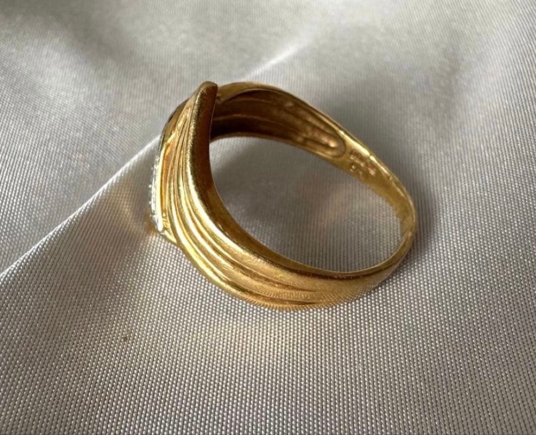 K18 プラチナ波状デザインリング