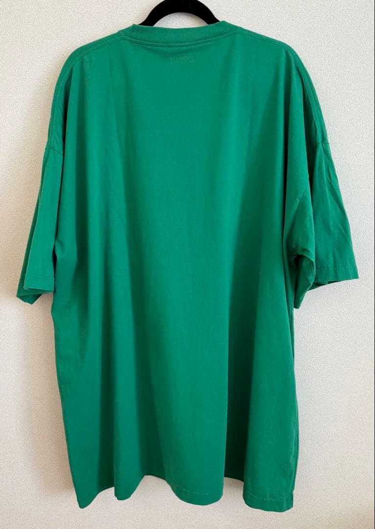 ⬇️ VETEMENTS (ヴェトモン) Beer Badge Tee