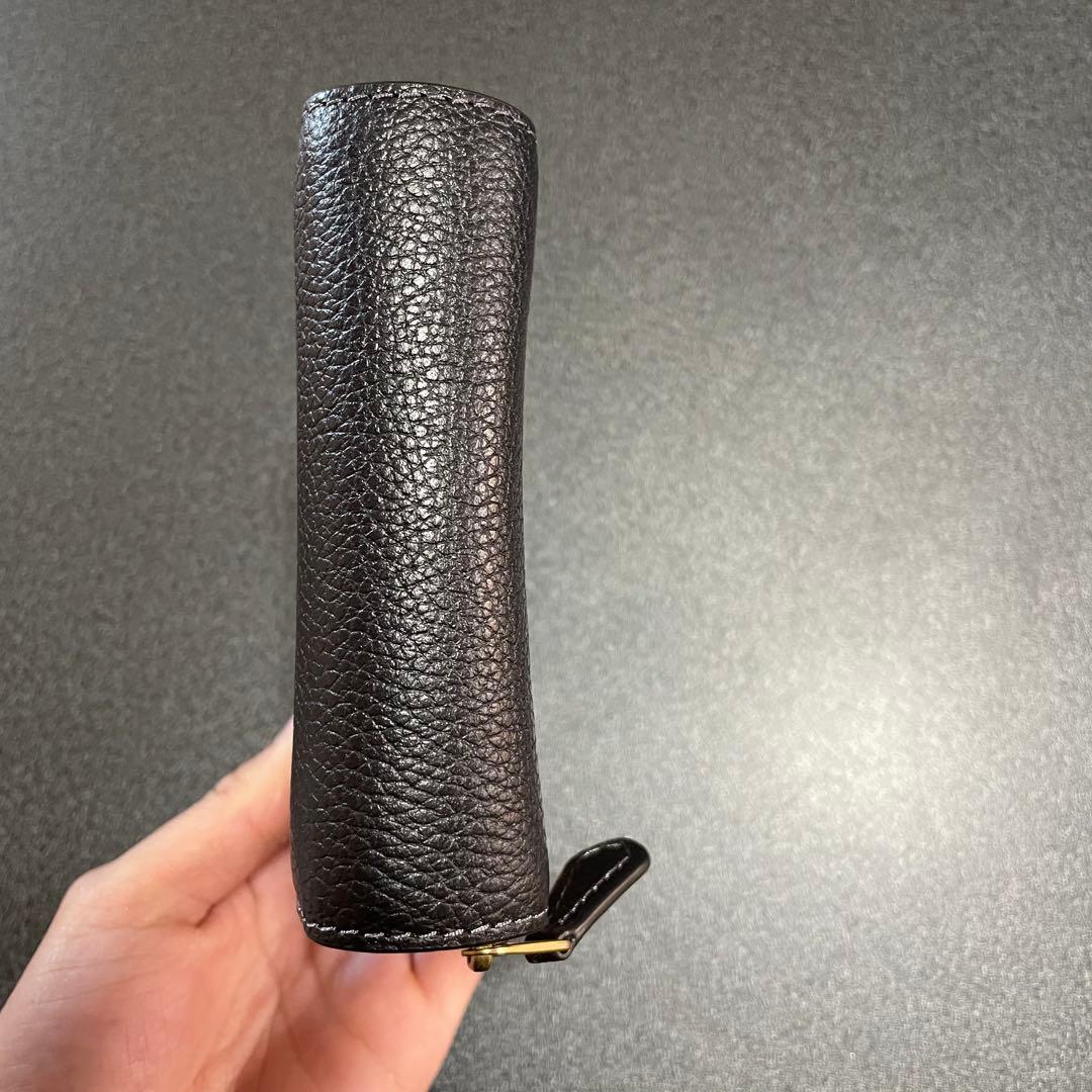 美品✨COACH レキシー 二つ折り財布 ブラック 日本限定　レザー