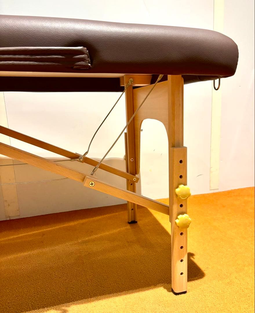 【美品】タンスのゲン 折りたたみ式 マッサージベッド MBD01 有孔 木製