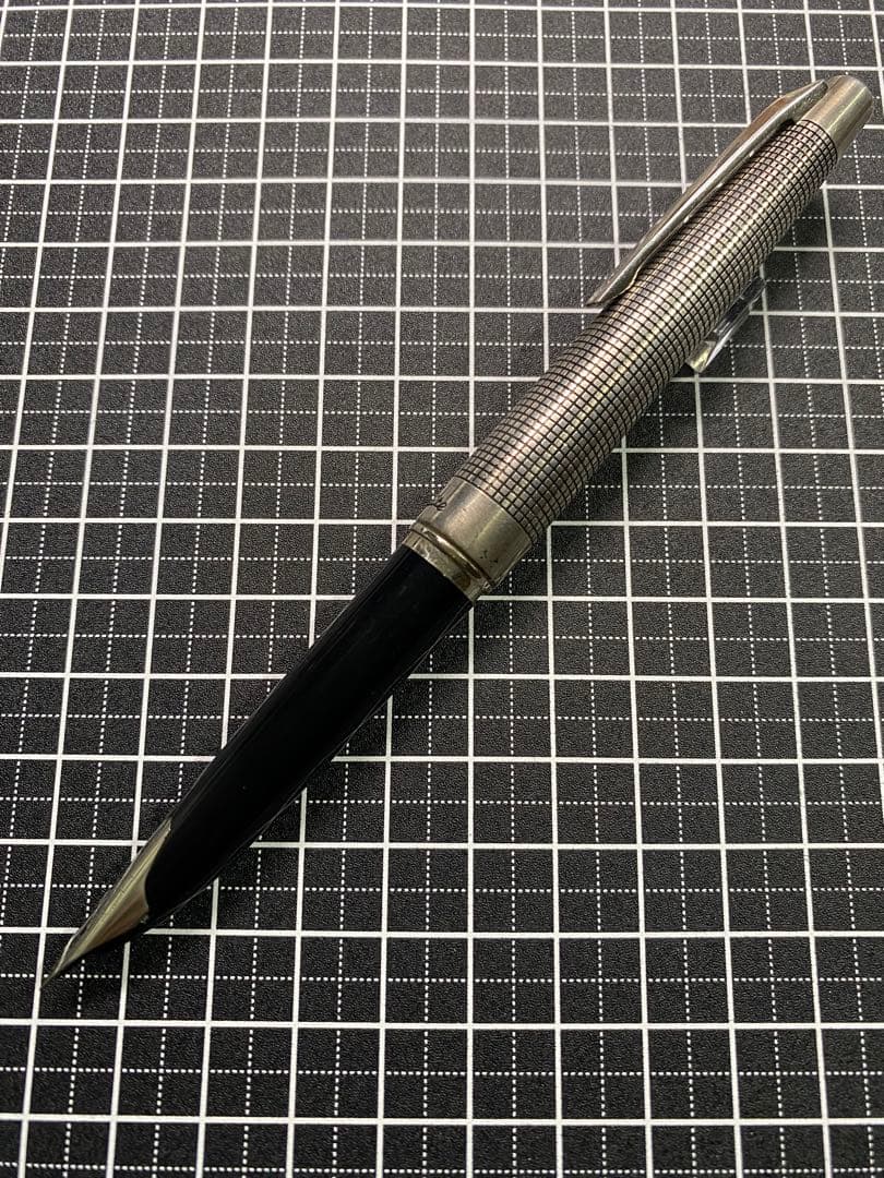 PILOT Elite Stearling-Silver 格子柄　FP 字幅EF