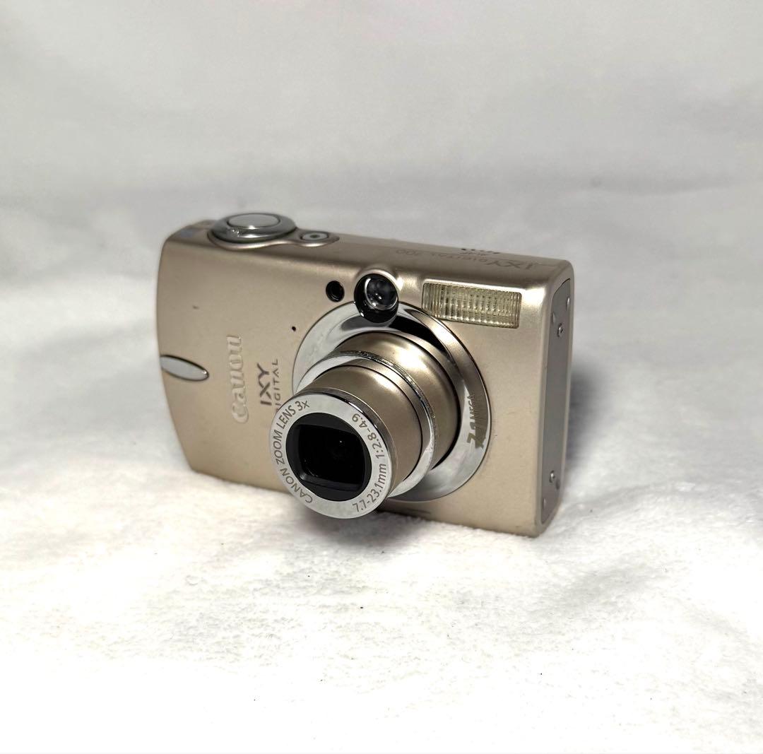 デジタルカメラ Canon IXY DIGITAL 700 #2776