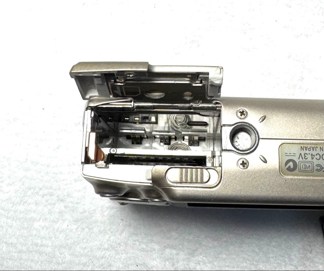 デジタルカメラ Canon IXY DIGITAL 700 #2776