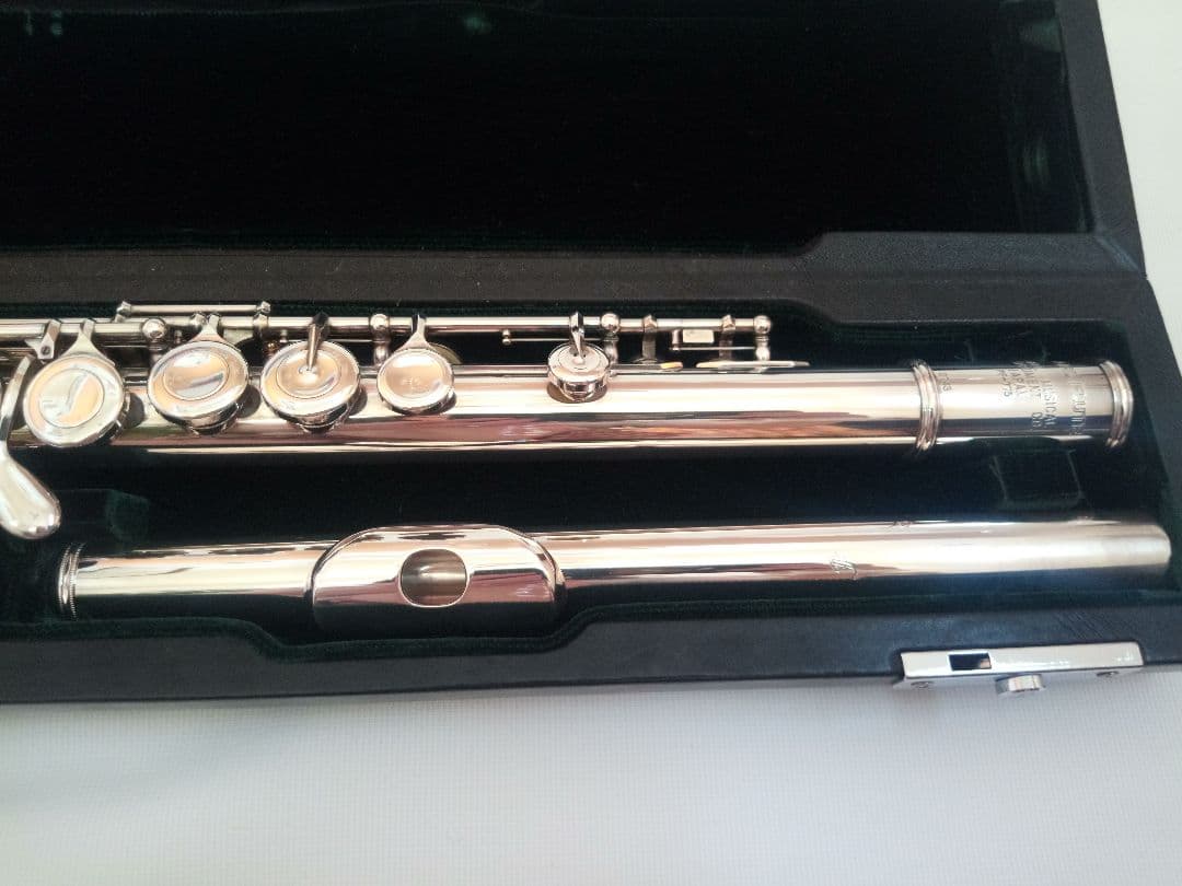 ♦最終価格♦超美品♦管体銀製♦Pearlフルート PF−775♦ポイントアーム