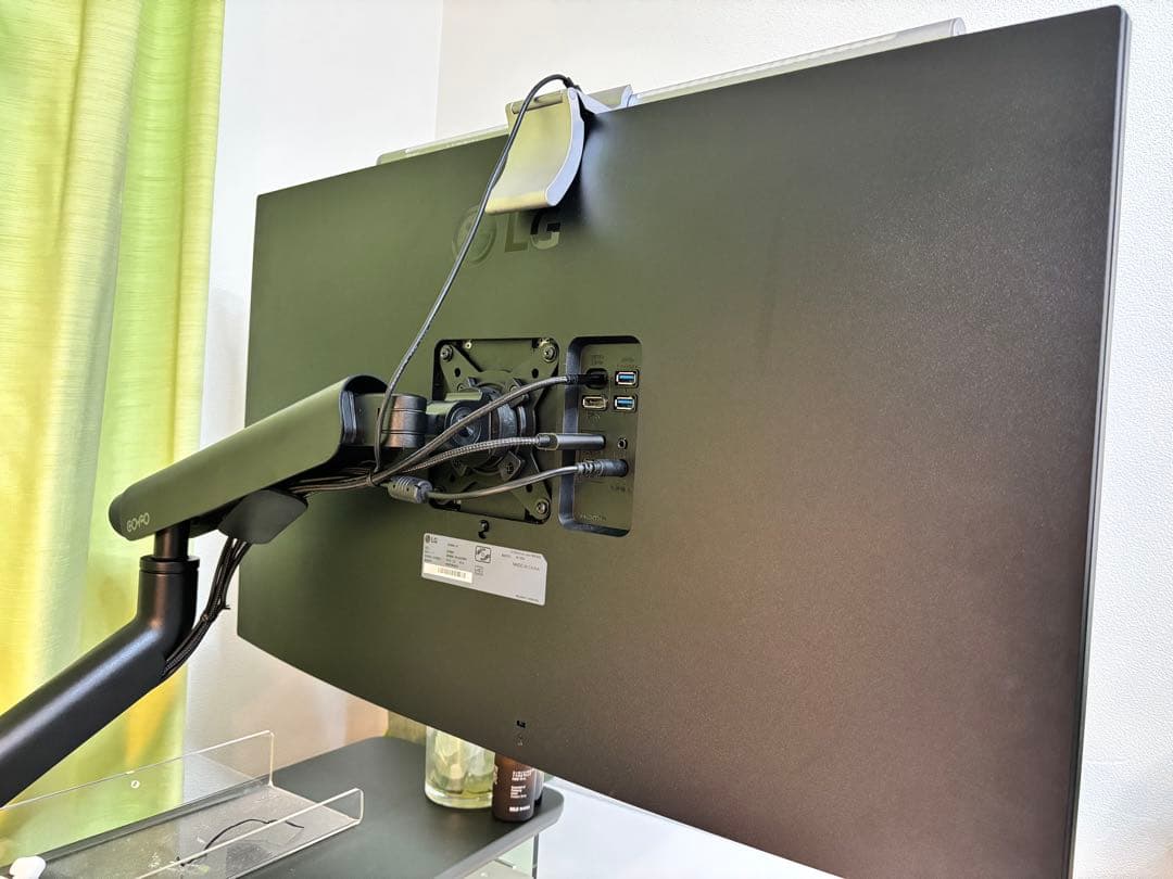 LG 32UN880 4Kディスプレイ