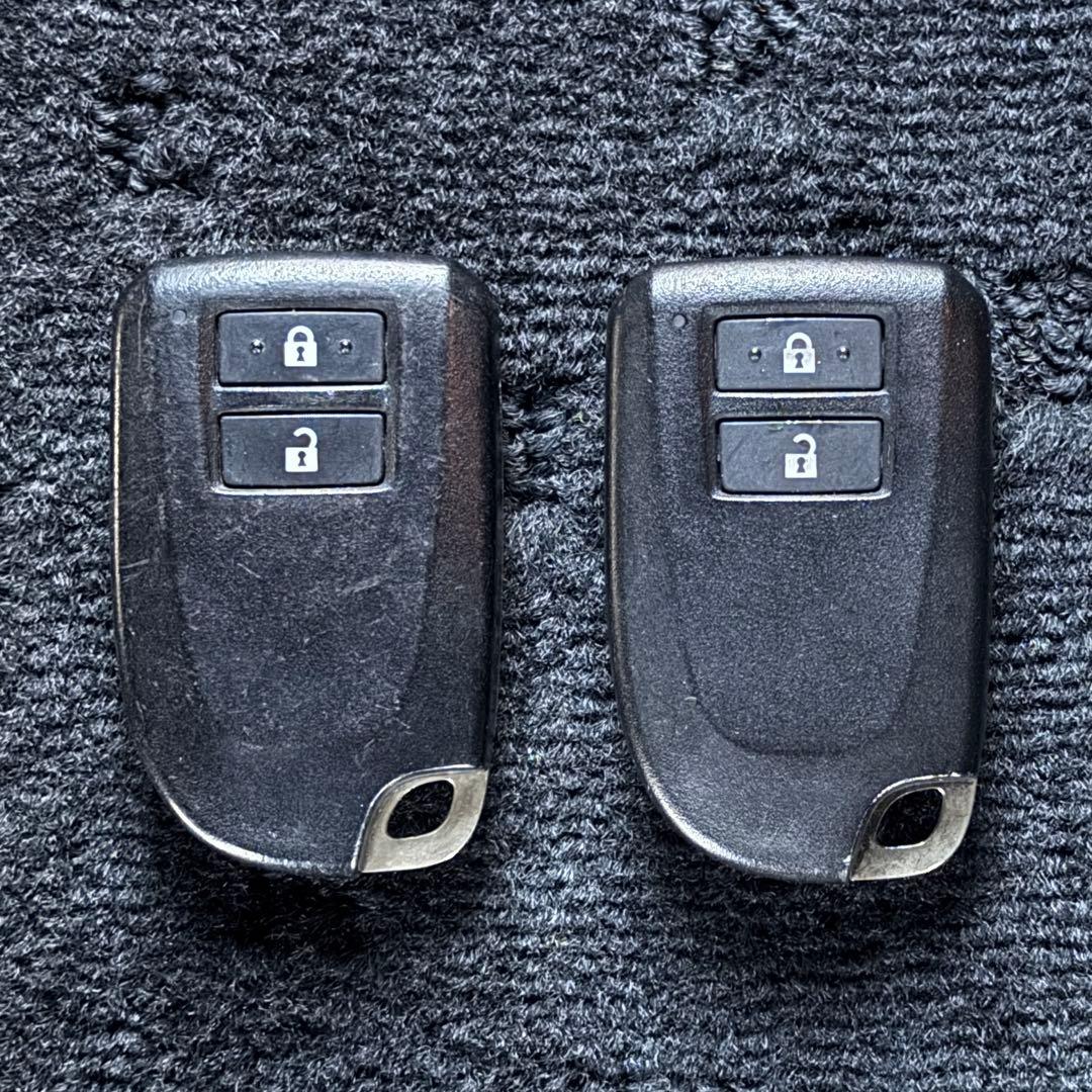 ハイエース　スマートキー　2ボタン　2個セット