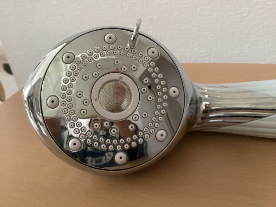 リファ　ファインバブル　シャワーヘッド