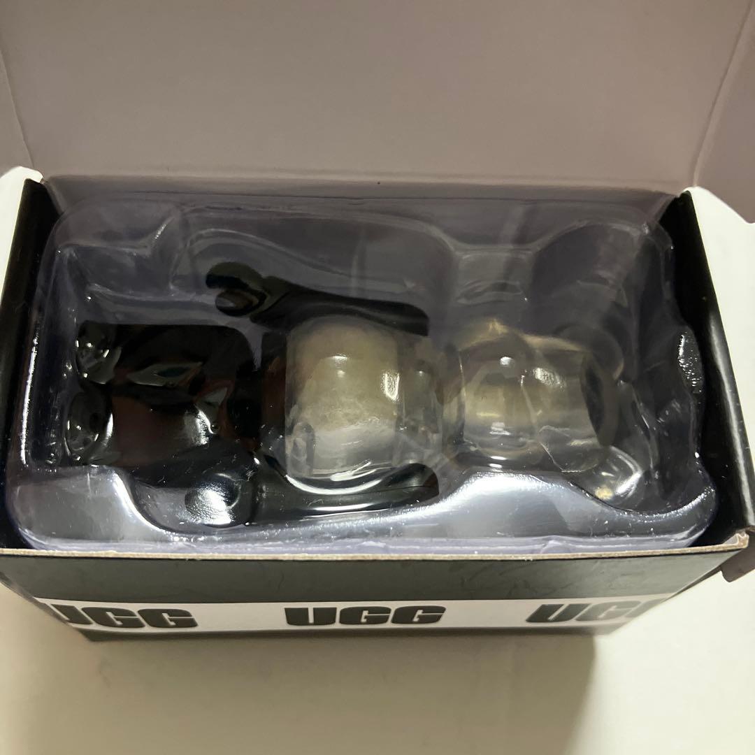 【開封品】UGG ベアブリック　アグ