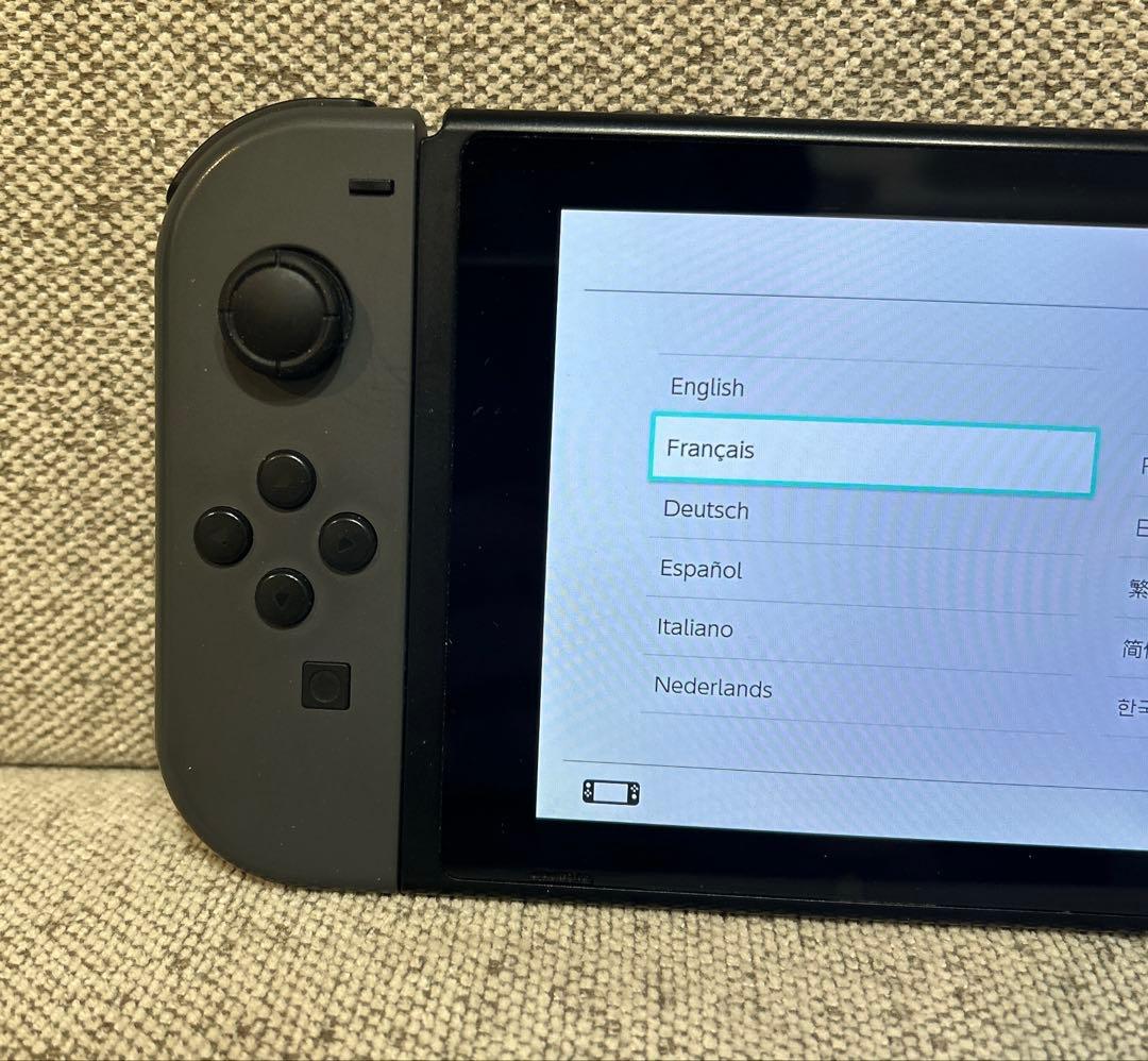 【美品】 Nintendo Switch 本体 グレー